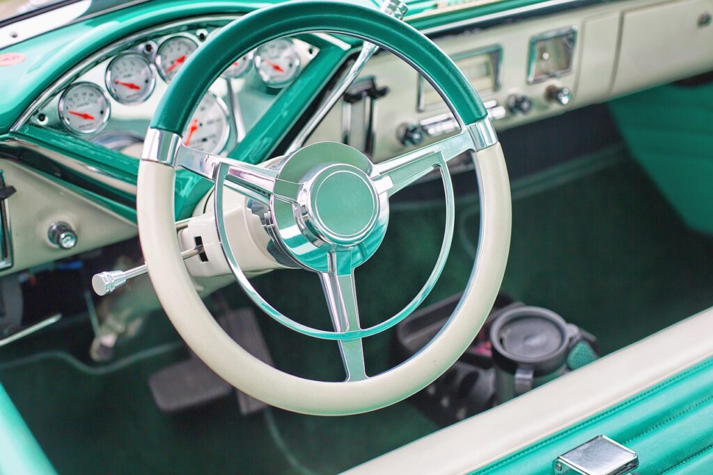 vintage car 852239 1280 Home